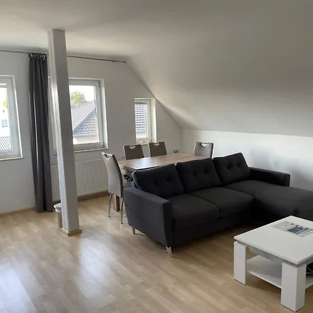 Huegelblick Apartmán *